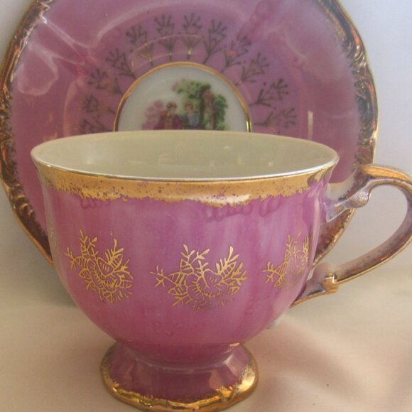 Garden Lovers Mauve Tea Cup and Saucer, Marvelous Mauve, Heavy Gold Gilt,   C111 - Picture 3 of 9